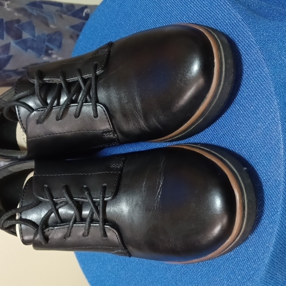 CLARK'S COLLECTION SERIES SIZE 10 IN A BEAUTIFUL BLACK ⚫️ LEATHER UPPERS - Picture 8 of 8